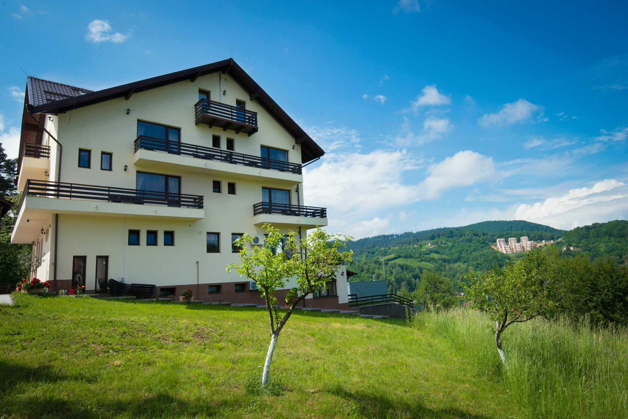 Pensiunea Toscana Braşov Dış mekan fotoğraf